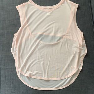 Under armor shirt sleeve shirt